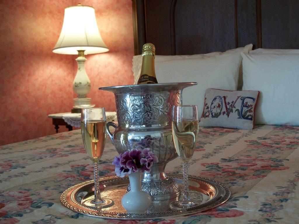 C.W. Worth House Bed And Breakfast Wilmington Rum bild