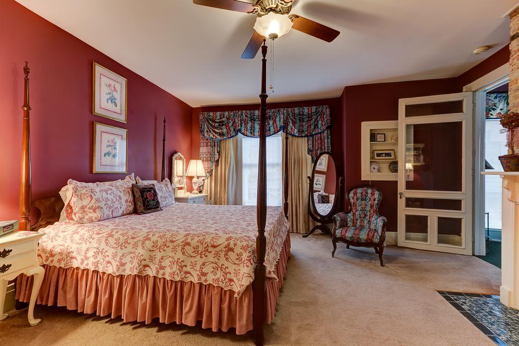 C.W. Worth House Bed And Breakfast Wilmington Rum bild